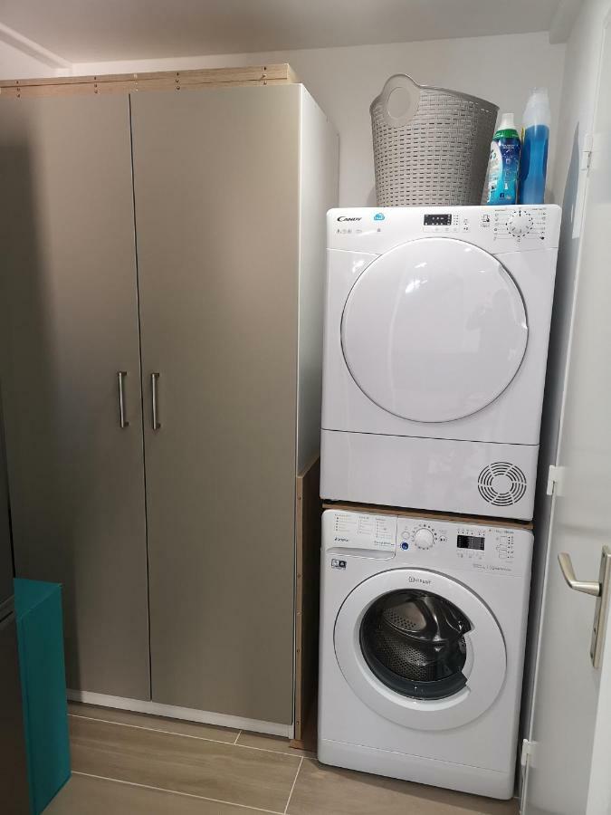 Appartement Sainte-Maxime, Plage De La Nartelle מראה חיצוני תמונה