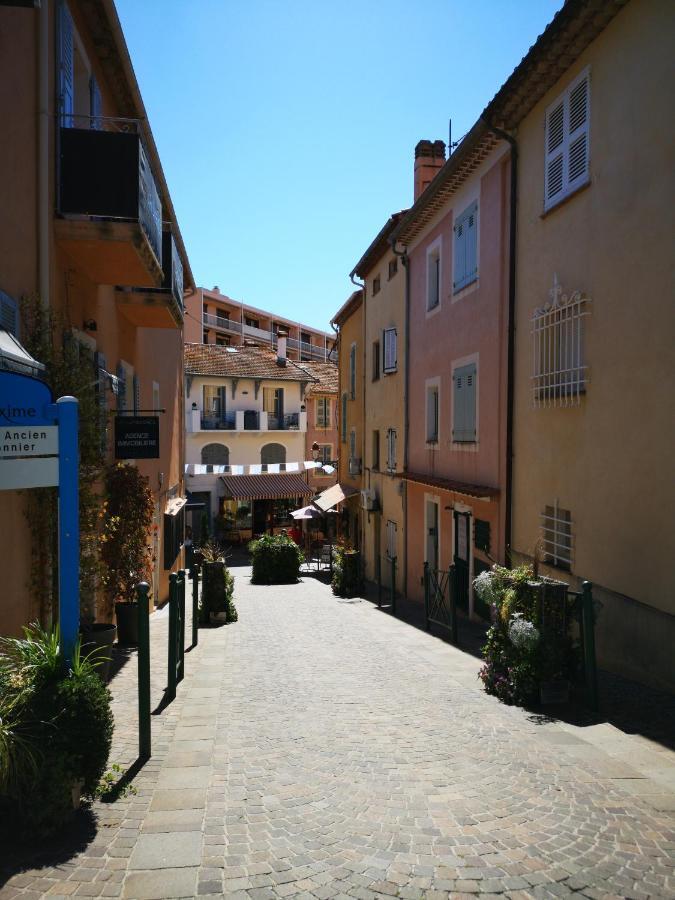Appartement Sainte-Maxime, Plage De La Nartelle מראה חיצוני תמונה